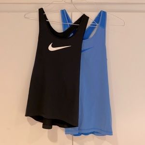 Lot of 2 Nike dri-fit tanks in size medium